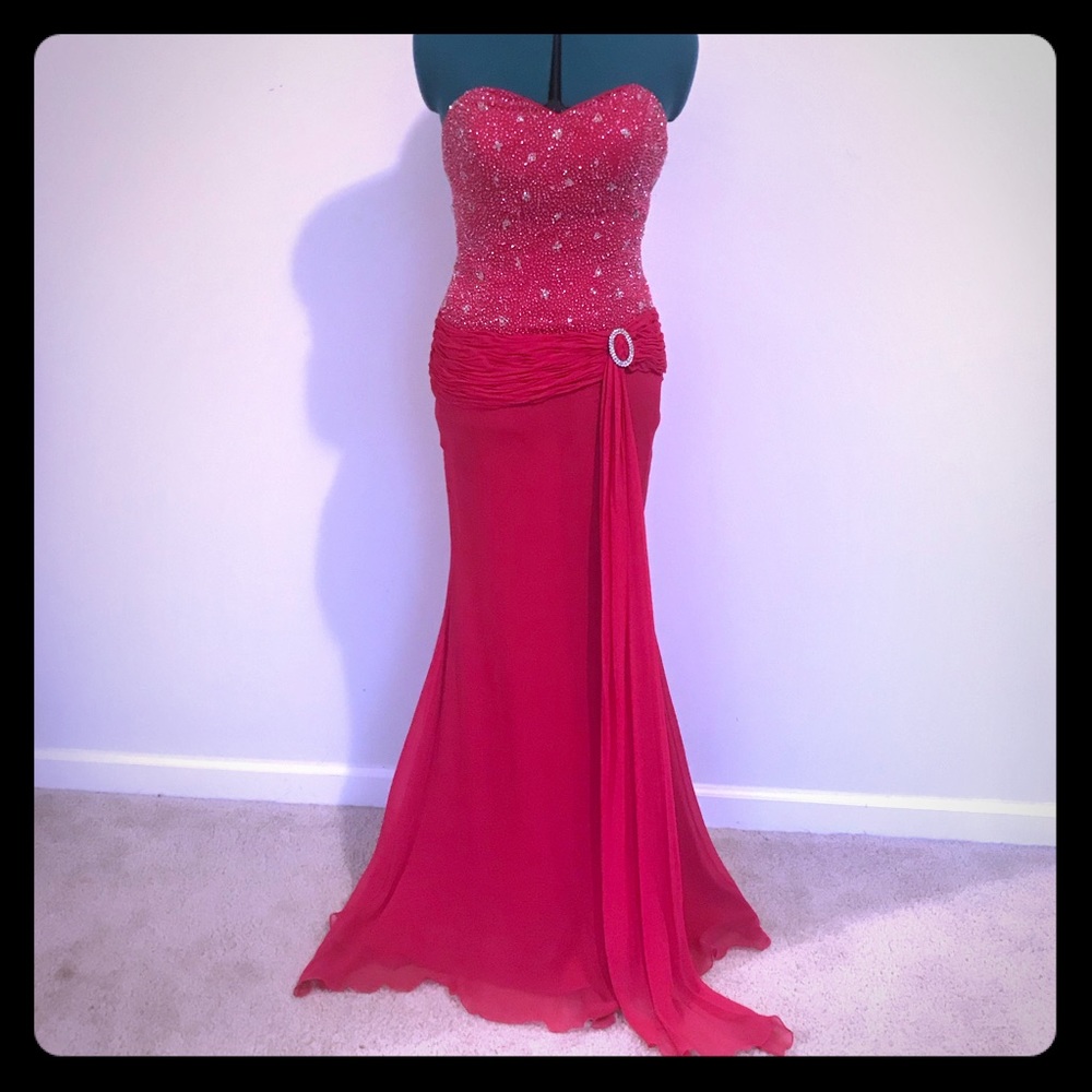 NWT Tiffany Prom Dress - Fuchsia - US Size 8